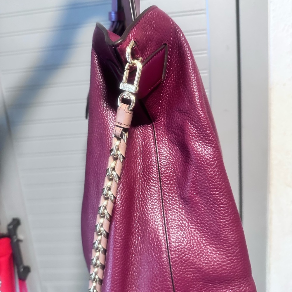 Michael Kors Burgundy Downtown Astor Pebbled Leather Shoulder/Crossbody Bag NWOT - Picture 5 of 13
